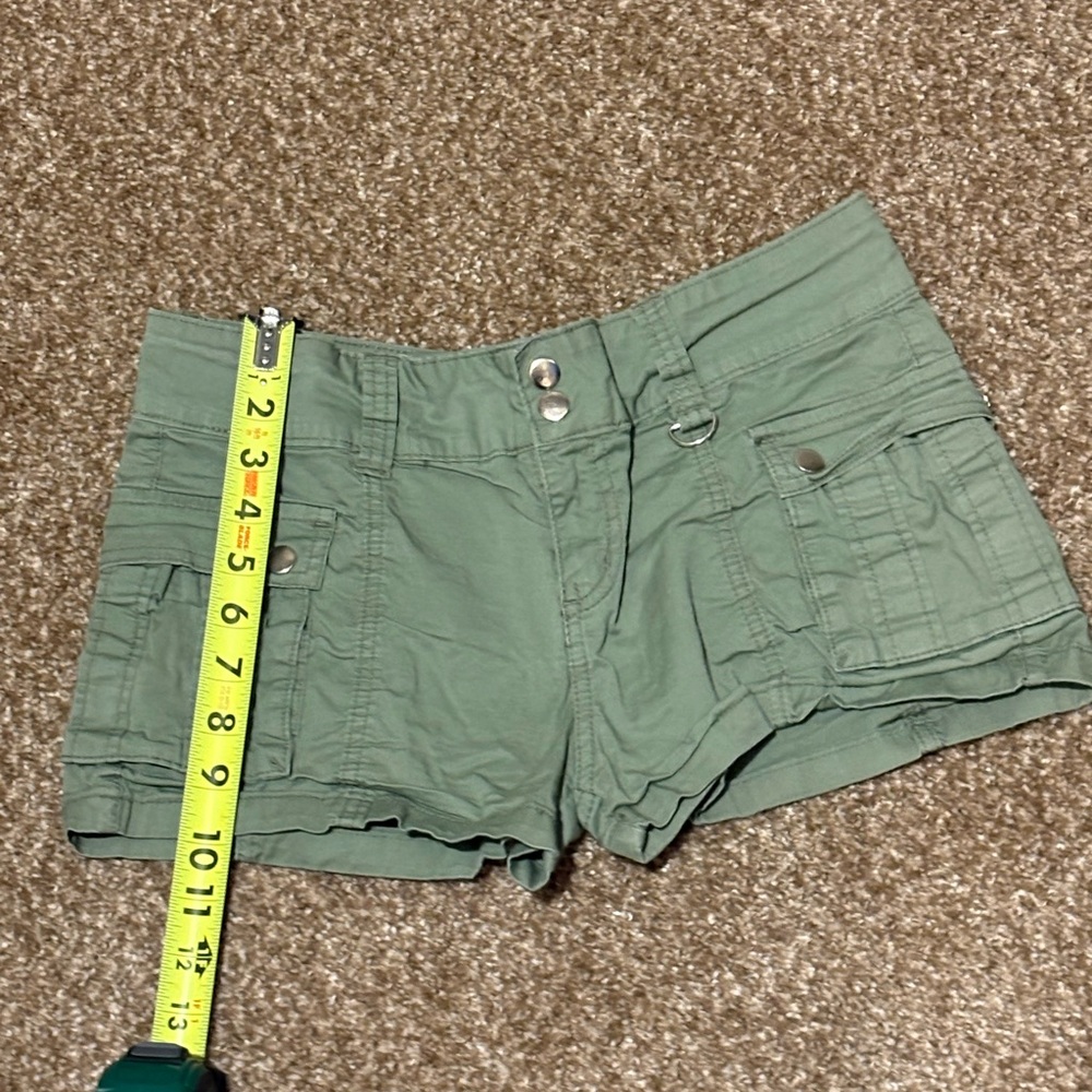 Women's Olive Cargo Shorts